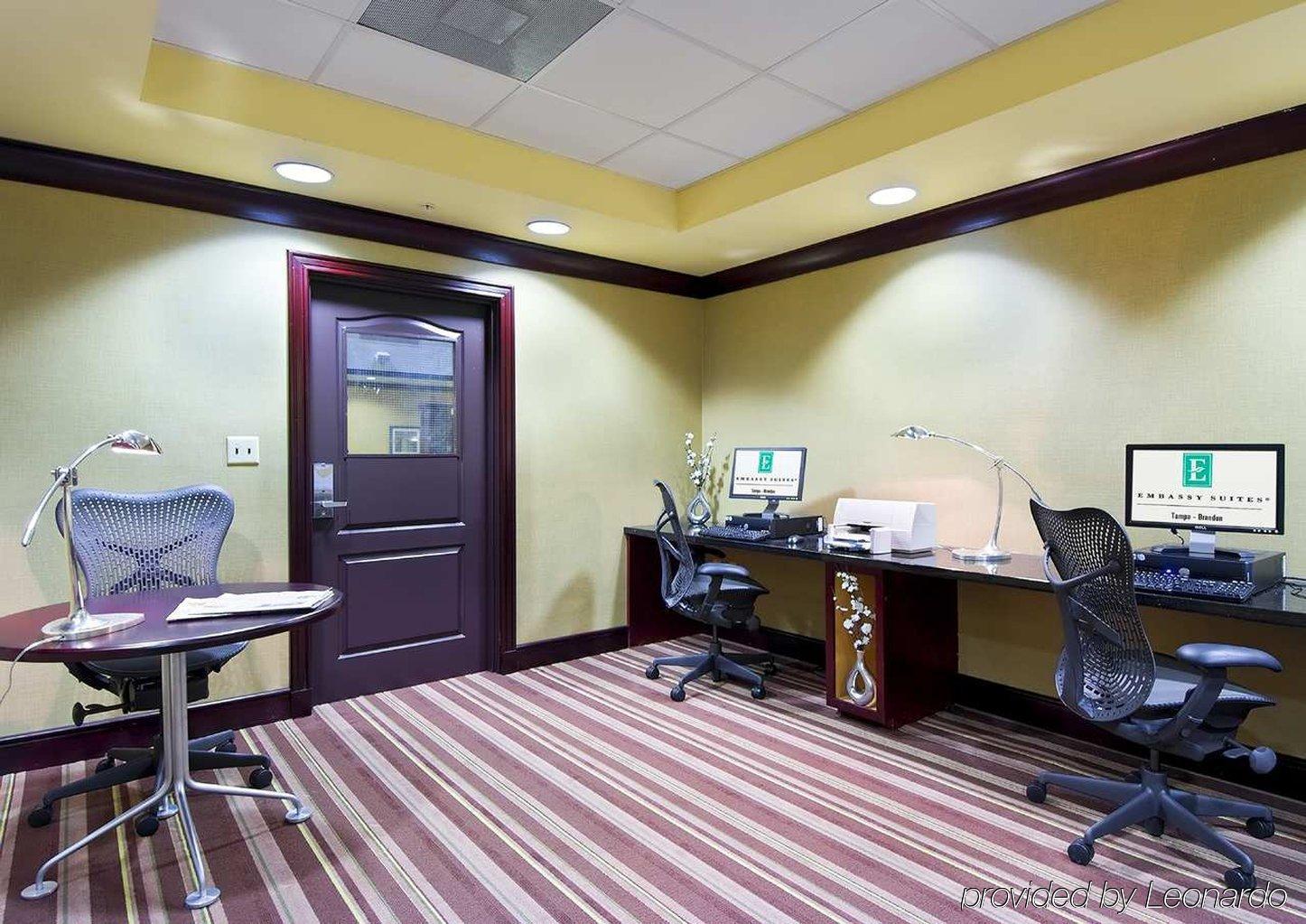 Embassy Suites By Hilton Tampa Brandon Heartland Facilidades foto